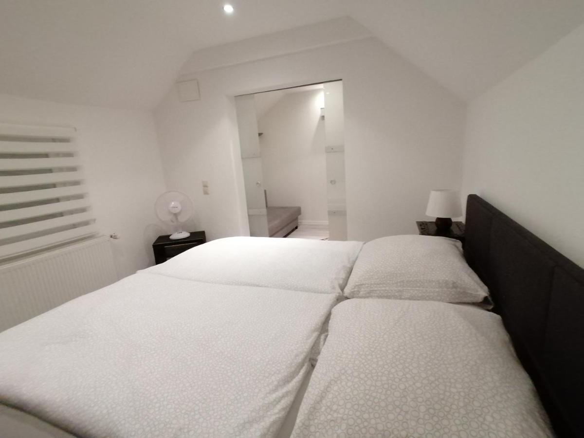 Ferienhaus Resit 1 Apartment ชไตน์ฮูเดอ ภายนอก รูปภาพ