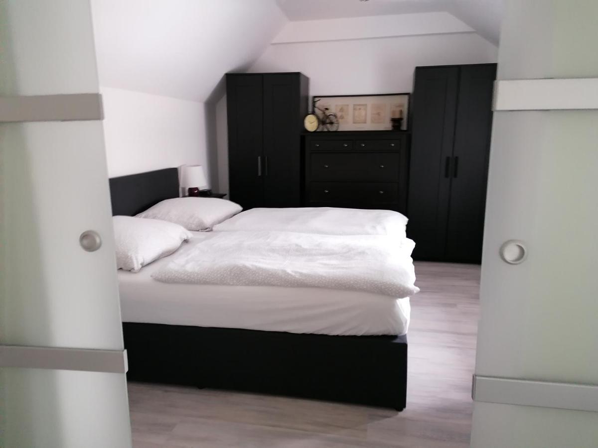 Ferienhaus Resit 1 Apartment ชไตน์ฮูเดอ ภายนอก รูปภาพ