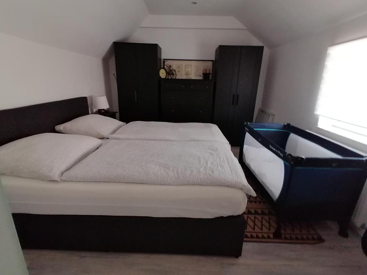 Ferienhaus Resit 1 Apartment ชไตน์ฮูเดอ ภายนอก รูปภาพ