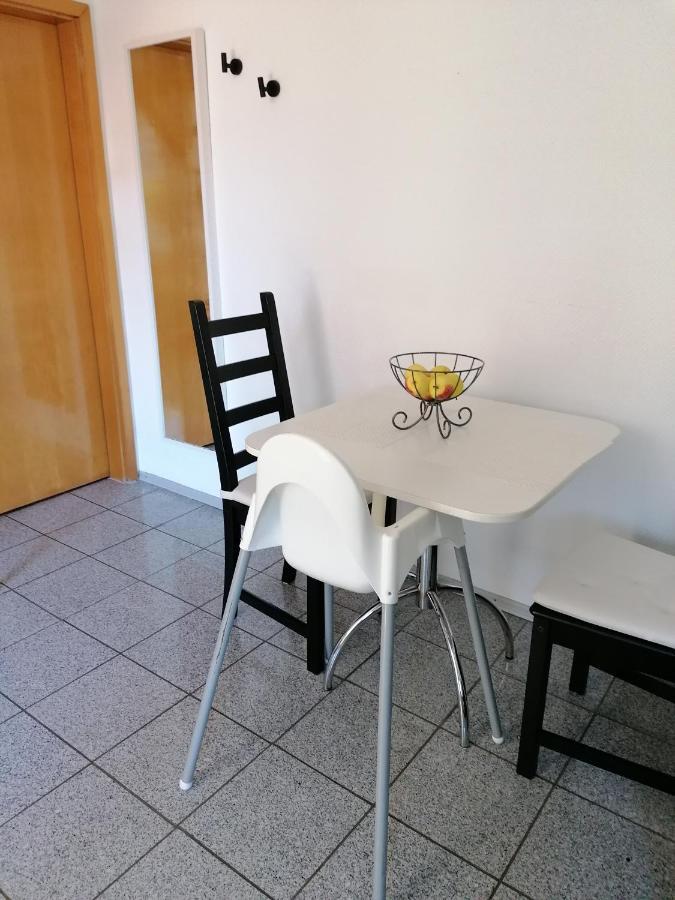 Ferienhaus Resit 1 Apartment ชไตน์ฮูเดอ ภายนอก รูปภาพ